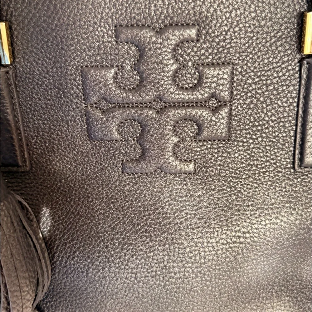 Tory Burch McGraw Small Tote Navy Pebbled Leather Gold Chain Crossbody - Picture 3 of 9